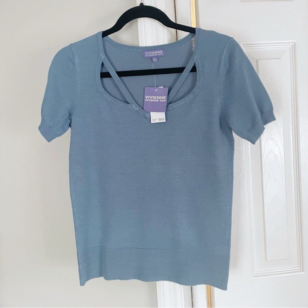 Vivienne Vivienne Tam short sleeve sweater size S